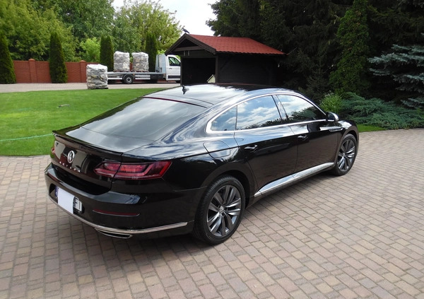Volkswagen Arteon cena 89000 przebieg: 189000, rok produkcji 2018 z Września małe 137